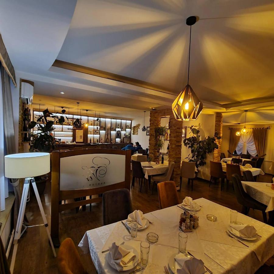 Garni Hotel Vir Врнячка-Баня Экстерьер фото